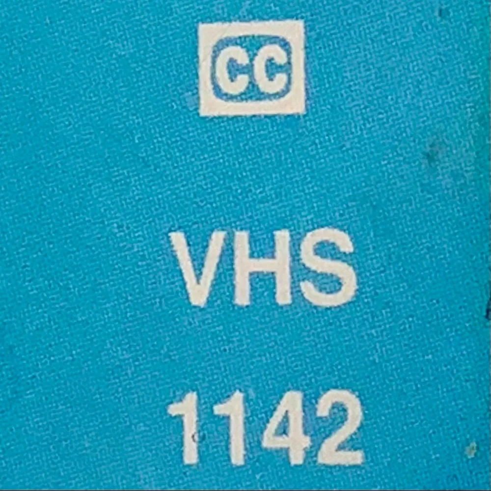 RARE Black Diamond Classic Walt Disney's The RESCUERS DOWN UNDER - VHS 1142 - Picture 5 of 7